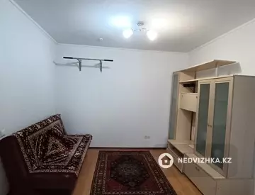 3-комнатная квартира, этаж 8 из 12, 65 м², миниатюра 7