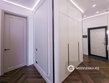 3-бөлмелі пәтер, қабат 12 барлық қабат саны 12, 95 м², 7-нобай