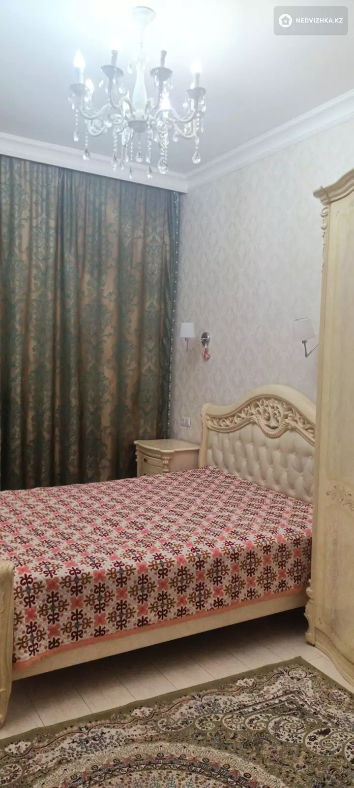 3-комнатная квартира, этаж 1 из 6, 90 м², Посуточно, фотография 4