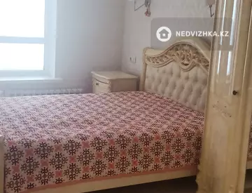 3-комнатная квартира, этаж 1 из 6, 90 м², Посуточно, миниатюра 7
