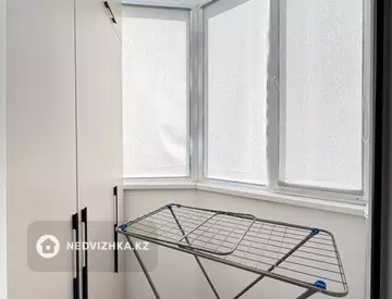 2-комнатная квартира, этаж 2 из 13, 72 м², миниатюра 11