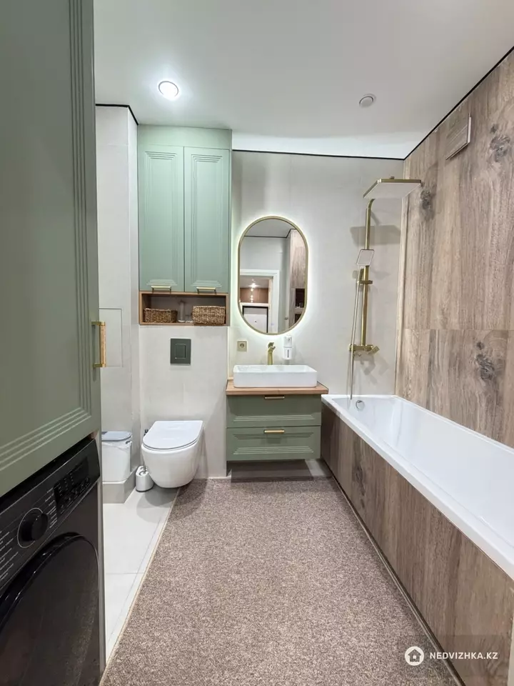 3-комнатная квартира, этаж 4 из 12, 92 м², фотография 4