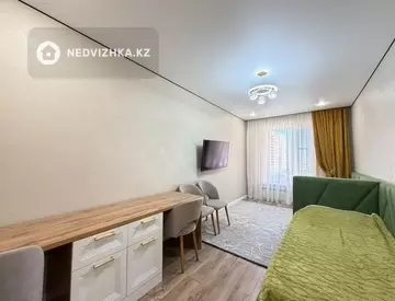 3-комнатная квартира, этаж 4 из 12, 92 м², миниатюра 5