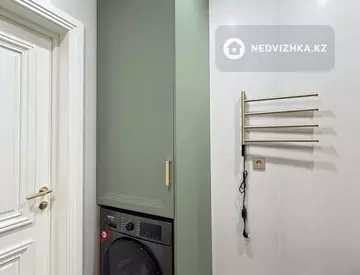 3-комнатная квартира, этаж 4 из 12, 92 м², миниатюра 8