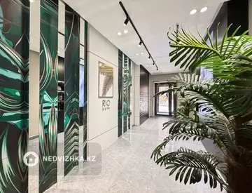3-комнатная квартира, этаж 4 из 12, 92 м², миниатюра 10
