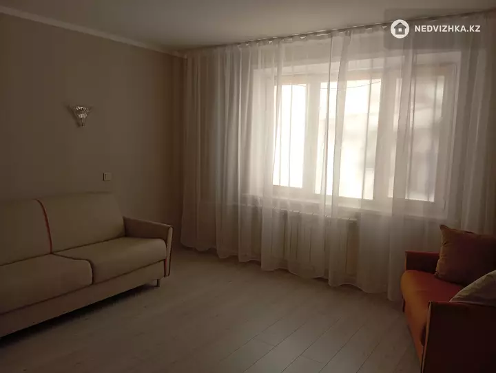 1-комнатная квартира, этаж 1 из 5, 34 м², фотография 2