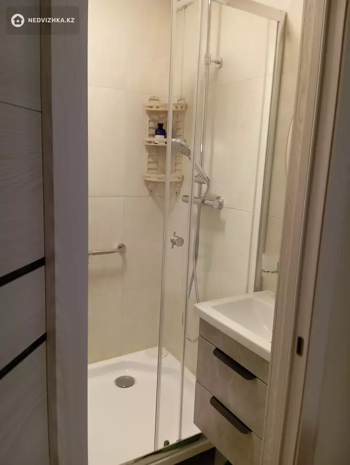 1-комнатная квартира, этаж 1 из 5, 34 м², фотография 5