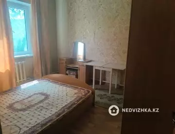 3-комнатная квартира, этаж 4 из 5, 65 м², миниатюра 4