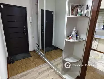 2-комнатная квартира, этаж 1 из 5, 55 м², миниатюра 7