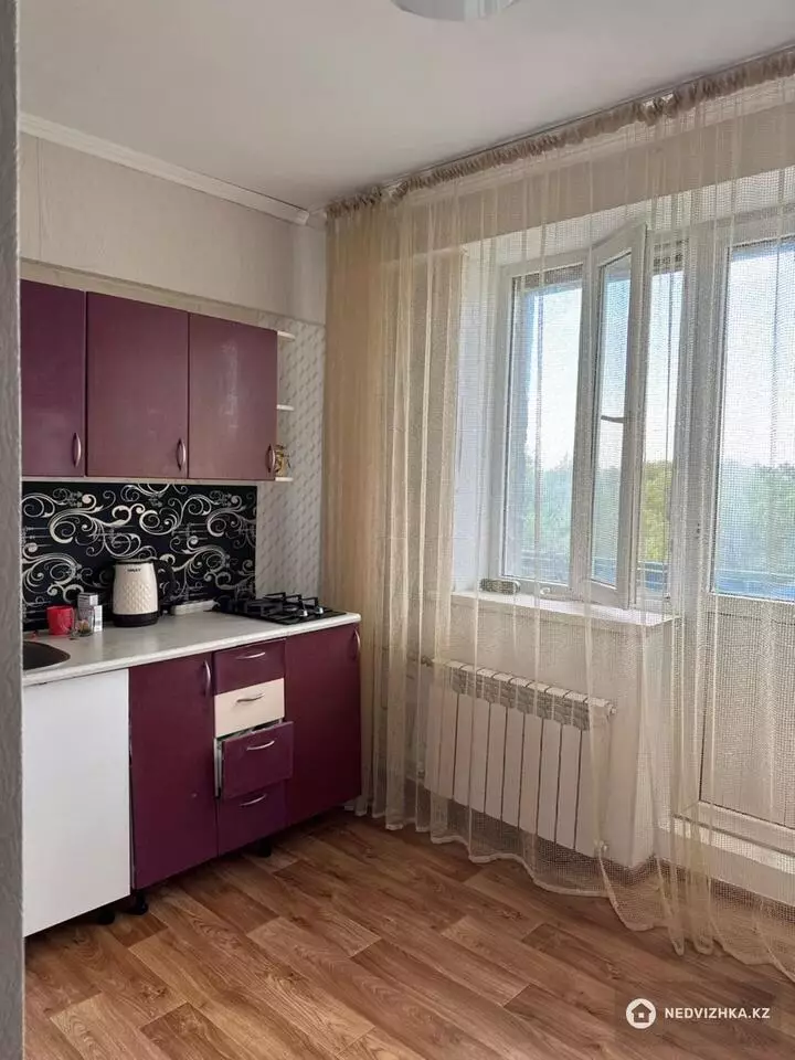 2-комнатная квартира, этаж 5 из 5, 51 м², фотография 4