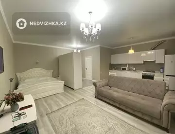 1-комнатная квартира, этаж 3 из 10, 47 м², миниатюра 4