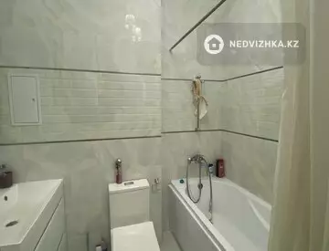 1-комнатная квартира, этаж 3 из 10, 47 м², миниатюра 5