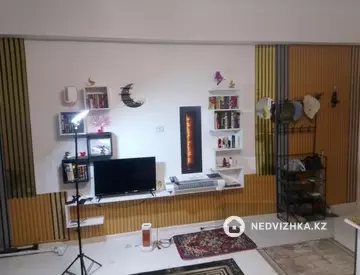 1-комнатная квартира, этаж 1 из 6, 42 м², миниатюра 5