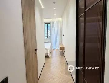5-комнатная квартира, этаж 5 из 6, 142 м², миниатюра 12