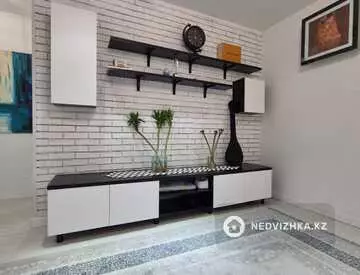 3-комнатная квартира, этаж 1 из 3, 76 м², миниатюра 7
