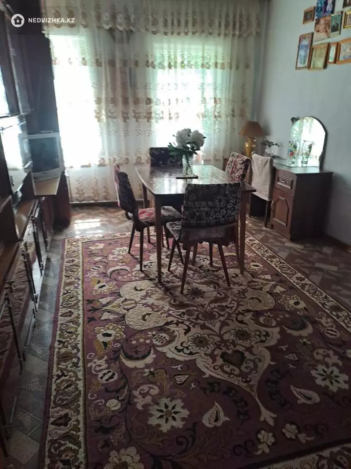 6-комнатный дом, 7.4 соток, 92 м², фотография 2