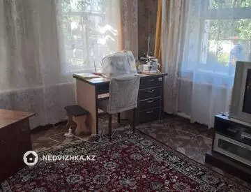 6-комнатный дом, 7.4 соток, 92 м²