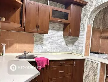 2-комнатная квартира, этаж 4 из 5, 55 м², миниатюра 6