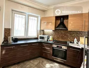 3-комнатная квартира, этаж 7 из 18, 130 м², миниатюра 8