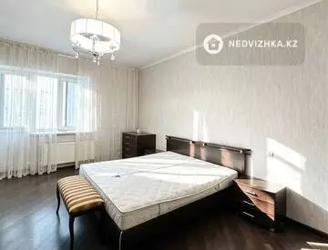 3-комнатная квартира, этаж 7 из 18, 130 м², миниатюра 12