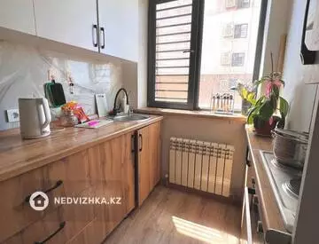 2-комнатная квартира, этаж 5 из 12, 73 м², миниатюра 10