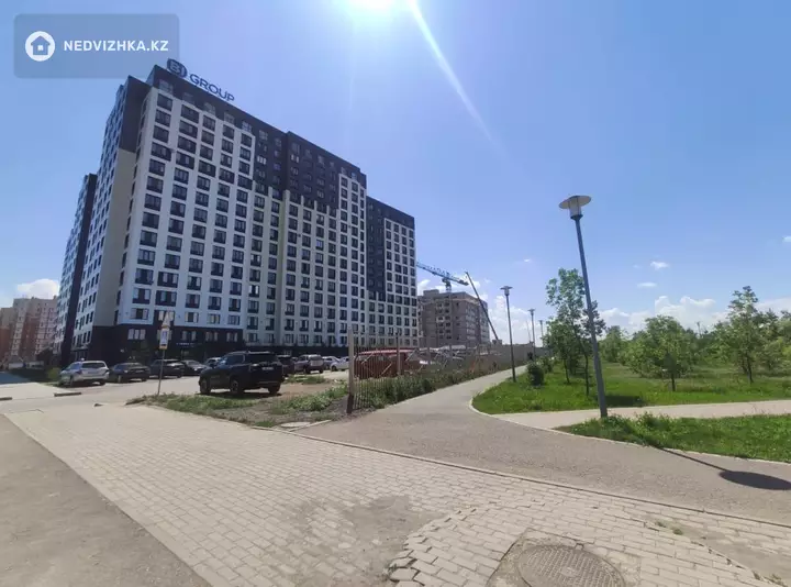 2-комнатная квартира, этаж 5 из 14, 56 м², фотография 2