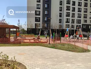 2-комнатная квартира, этаж 5 из 14, 56 м², миниатюра 7