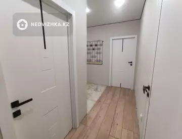 3-комнатная квартира, этаж 5 из 13, 62 м², миниатюра 6
