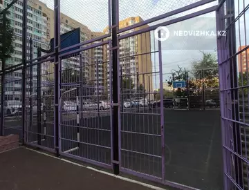 2-комнатная квартира, этаж 7 из 16, 51 м², миниатюра 2