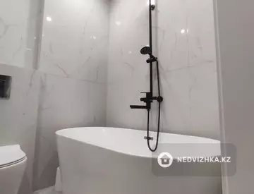 2-комнатная квартира, этаж 7 из 16, 51 м², миниатюра 10