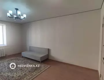 2-комнатная квартира, этаж 7 из 9, 42 м², миниатюра 6