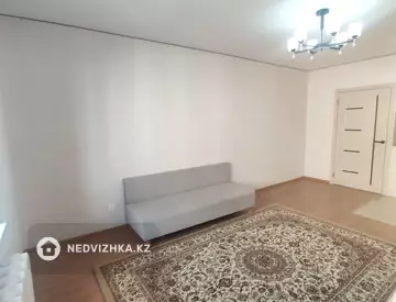2-комнатная квартира, этаж 7 из 9, 42 м², миниатюра 8
