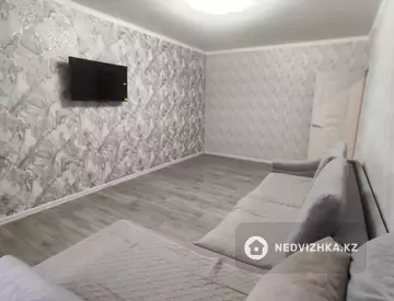 2-комнатная квартира, этаж 3 из 9, 60 м², миниатюра 5