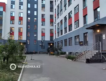 2-комнатная квартира, этаж 3 из 9, 60 м², миниатюра 9