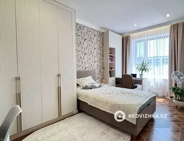 4-бөлмелі пәтер, қабат 8 барлық қабат саны 9, 102 м², 2-нобай