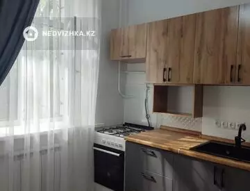 1-комнатная квартира, этаж 1 из 3, 33 м²