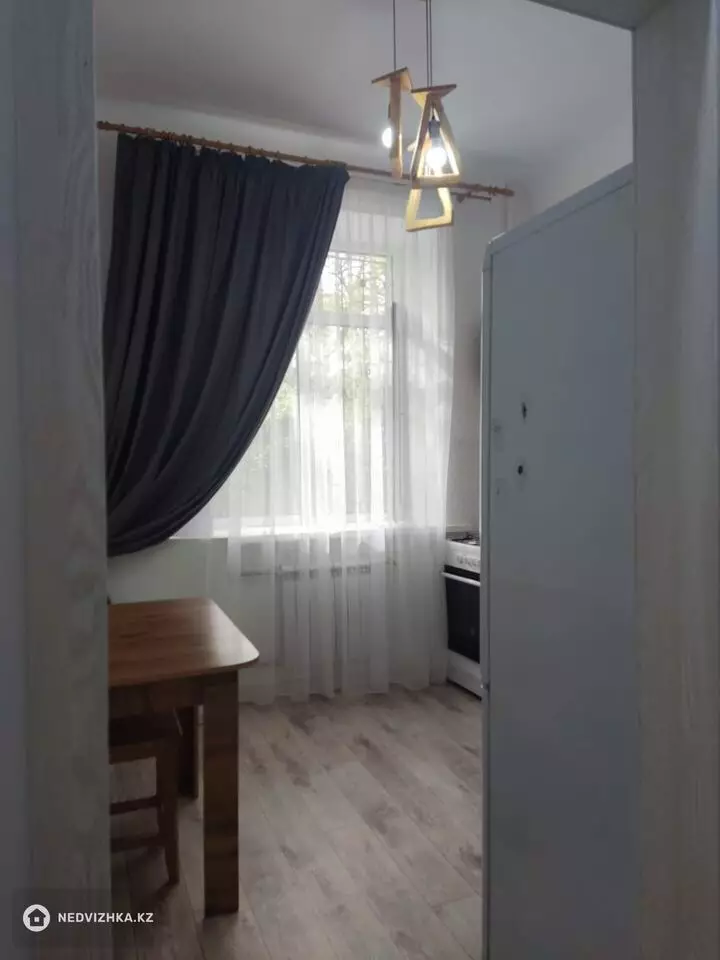 1-комнатная квартира, этаж 1 из 3, 33 м², фотография 4