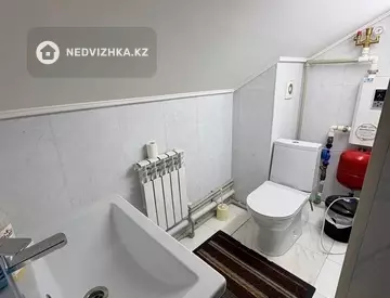 7-бөлмелі үй, 9.8 соттық, 297 м², 8-нобай