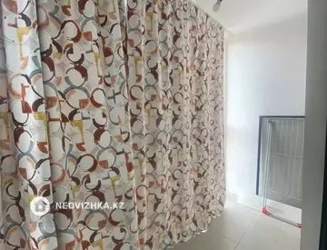 2-комнатная квартира, этаж 5 из 17, 60 м², На длительный срок