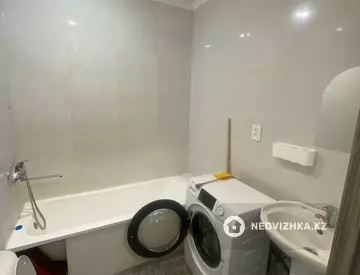 2-комнатная квартира, этаж 5 из 17, 60 м², На длительный срок, миниатюра 6
