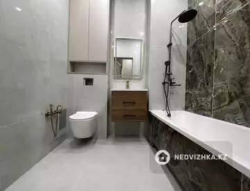 2-комнатная квартира, этаж 7 из 12, 40 м², миниатюра 10