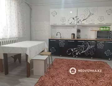 2-комнатный дуплекс, 10 соток, 65 м²