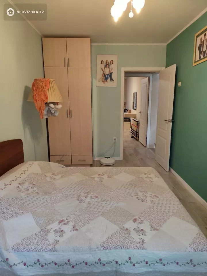 3-комнатная квартира, этаж 4 из 4, 58 м², фотография 2