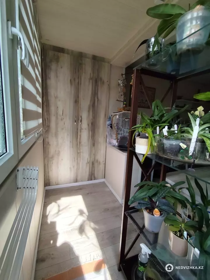 3-комнатная квартира, этаж 4 из 4, 58 м², фотография 5