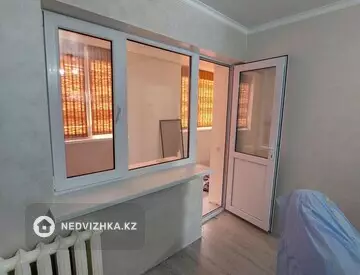2-комнатная квартира, этаж 2 из 9, 44 м²