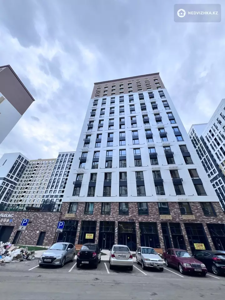2-комнатная квартира, этаж 4 из 17, 41 м², фотография 5
