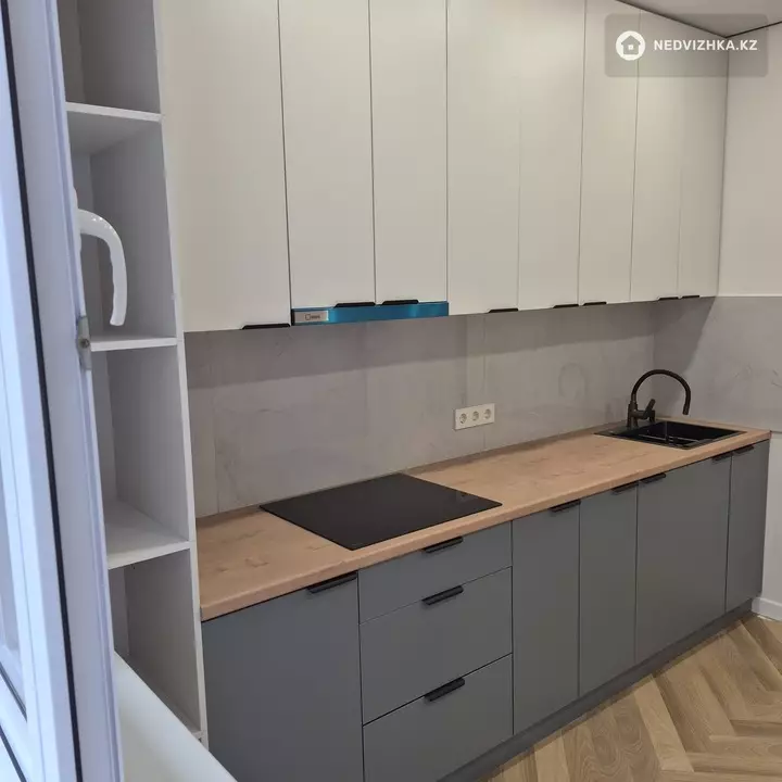 1-комнатная квартира, этаж 4 из 13, 39 м², фотография 2