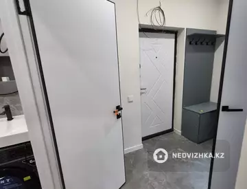 1-комнатная квартира, этаж 4 из 13, 39 м²