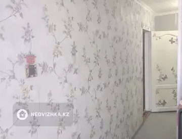 1-комнатная квартира, этаж 3 из 5, 33 м²