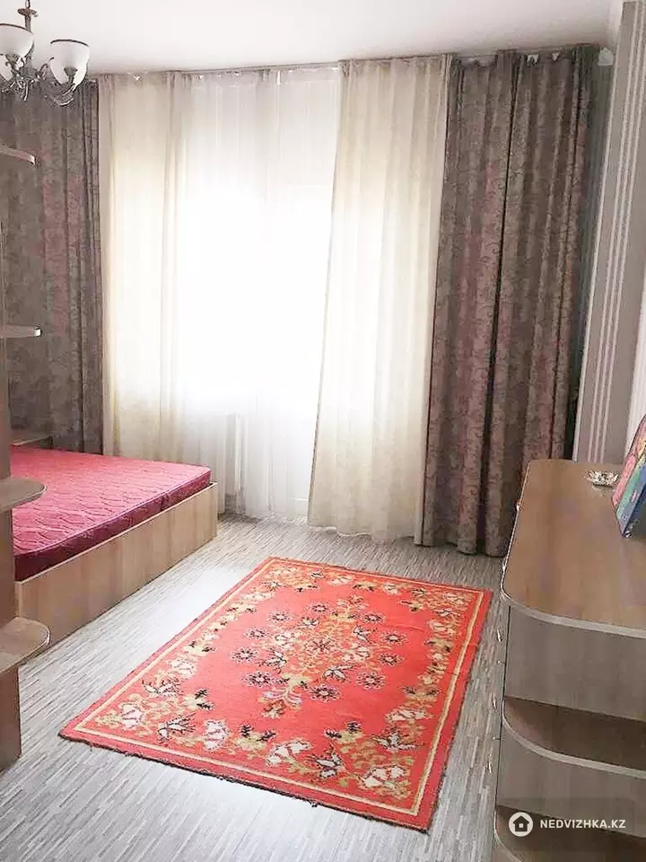 2-комнатная квартира, этаж 5 из 19, 67 м², фотография 5